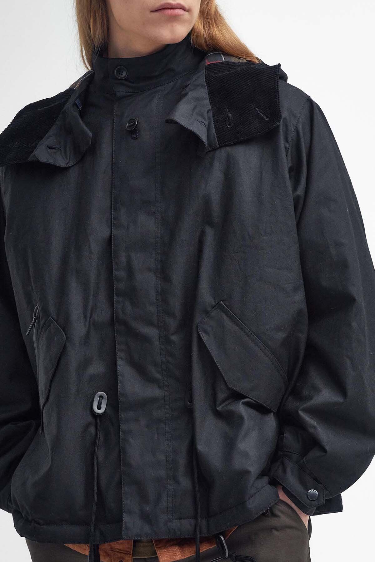 Short Wind Waxed Parka